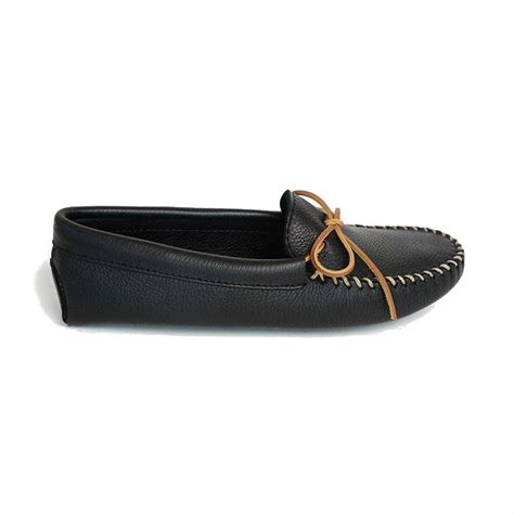 Minnetonka Moccasins 819 - Men's Deerskin Softsole Moccasin - Black