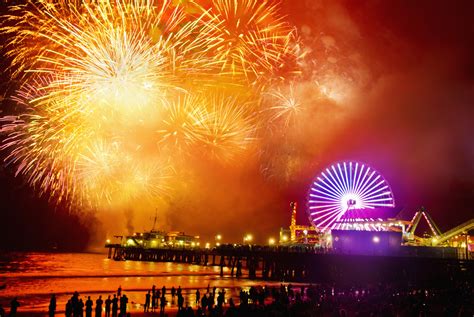 Santa Monica Pier Fireworks 2024 - Cara Marris