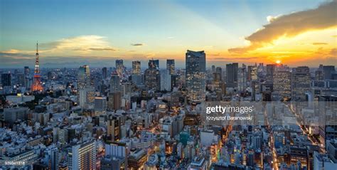 Tokyo Tower At Sunset High-Res Stock Photo - Getty Images