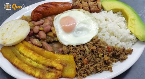 Bandeja Paisa: a feast of flavors and abundance - Quearepas