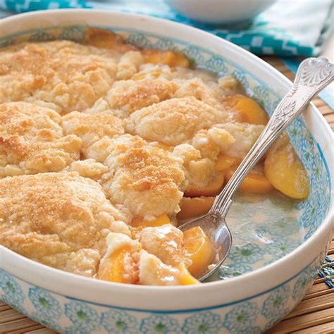 easy peach cobbler using canned biscuits