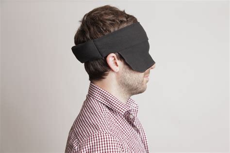 Travel Halo Ergonomic Travel Pillow » Gadget Flow