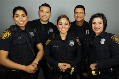 sapd-officers2 - SAPD Careers