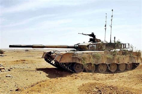 Pakistan Army Inducts First Batch of China-made VT-4 Battle Tanks