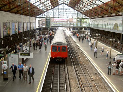 London_Train_Station - The Pocket Testament League