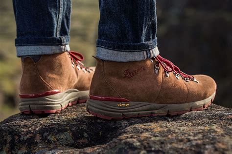 The 20 Best Hiking Boots Of 2018 | HiConsumption