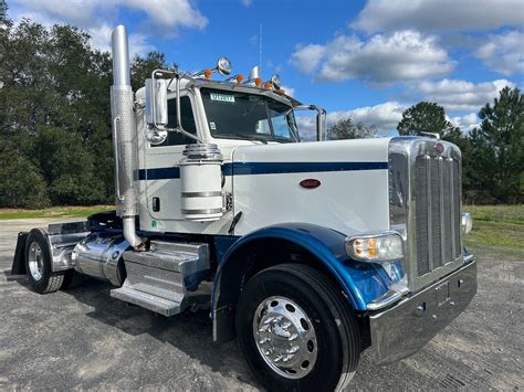 2019 Peterbilt 389 Day Cab For Sale at CharterTrucks.com