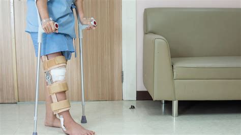 Periprosthetic Infection: All You Need To Know | OnlyMyHealth