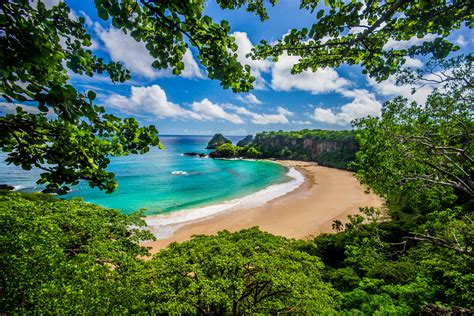 Baia do Sancho Fernando de Noronha, Brazil - Earth.com