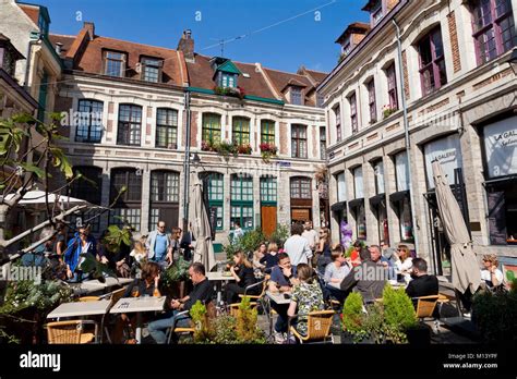 France, Nord, Lille, Vieux Lille (Old Town), Place aux oignons Stock Photo - Alamy