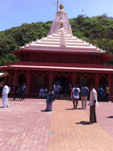 ganpatipule temple, visiting ganpatipule ganesha temple ratnagiri