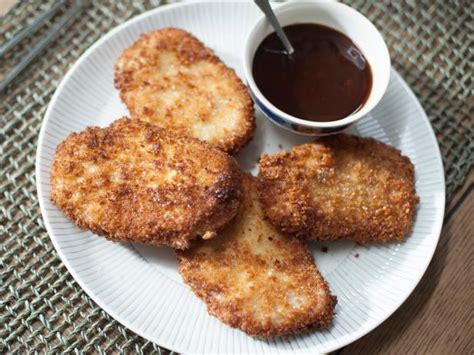 Japanese Breaded Pork Cutlet with Sweet Tomato Soy Sauce Recipe | Trisha Yearwood | Food Network