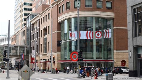 Target Corp. extends hours at flagship store in downtown Minneapolis - Minneapolis / St. Paul ...