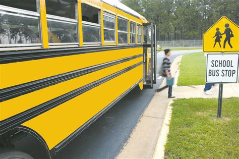 Back-to-School Bus Safety Reminder – Algoma, WI