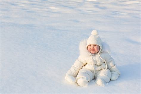 How to Dress Your Baby in the Winter - Experienced Mommy