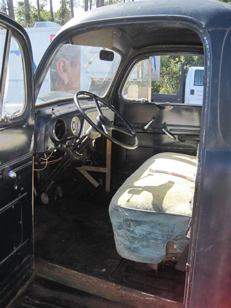 1952 Ford F1 | Interior from the driver side door. | 1952 Ford F-1 | Flickr