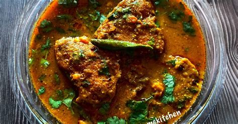 Rohu Fish Curry Recipe by ayndrila dutta - Cookpad