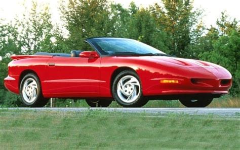 Used 1995 Pontiac Firebird Convertible Review | Edmunds