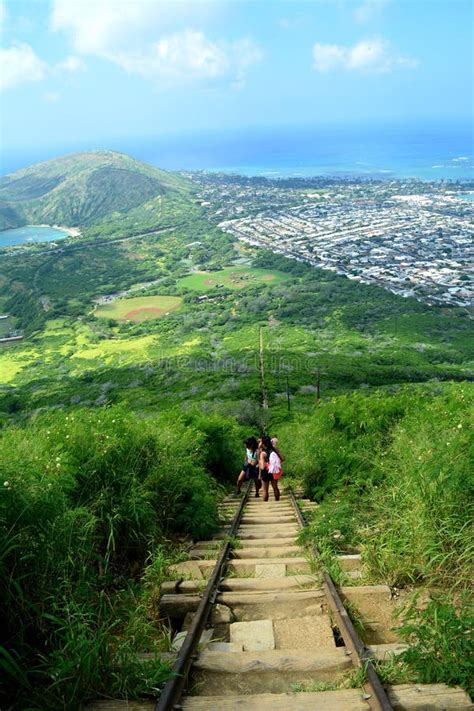 Koko head editorial photography. Image of head, hawaiian - 44038662