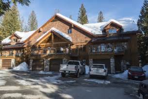 Lofts at RED – Red Mountain Resort Lodging