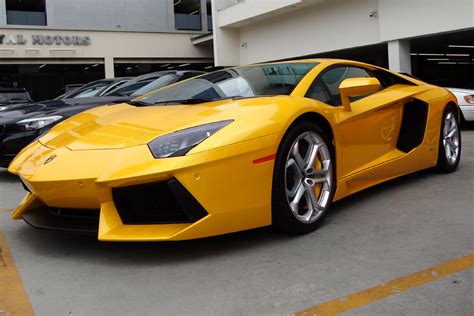 Lamborghini Exotic Car Sightings - Zero To 60 Times