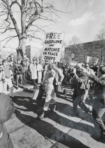 Anti-War Protests of the 1960s-70s - Photo 4 - White House Historical ...