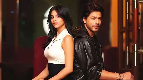 Suhana Khan looks stylish as she poses with dad Shah Rukh Khan in new ...