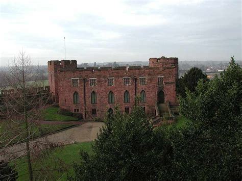 Explore Shrewsbury Castle in Shropshire, England | PicturesOfEngland.com