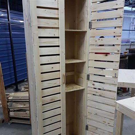 20+ Creative And Economical Pallet Storage Ideas - Sensod