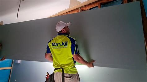 Drywall Installation in Bathroom Using Water Resistant Plasterboard - Maxkil