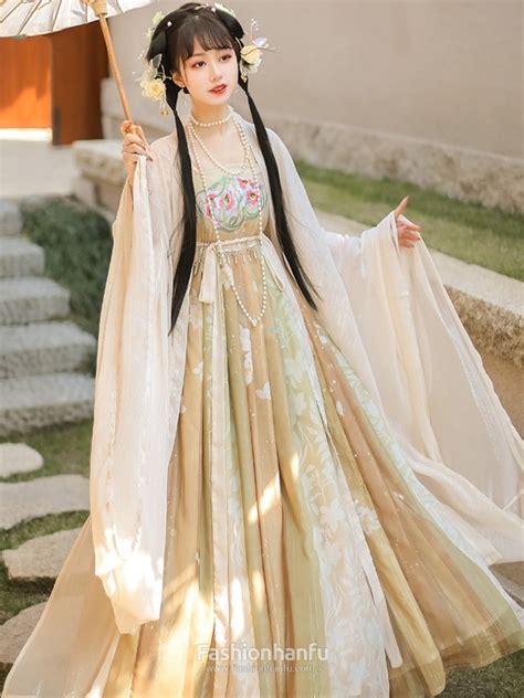 Chinese Traditional Dress Hanfu