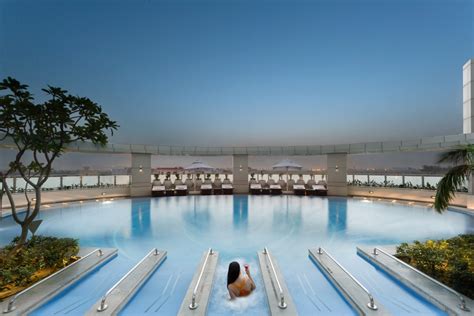 Crowne Plaza Greater Noida – CrystalClub