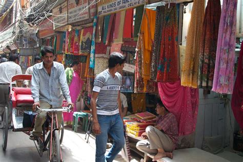 32 Best Markets in Delhi | Top Markets in Delhi to Shop 2020