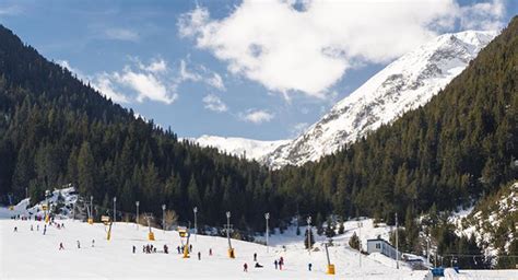 Ski Bansko | Bulgaria Skiing Holidays