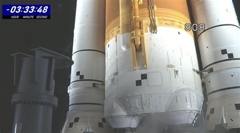 NASA Gives Up On Moon Rocket Launch After Trying To Fix Fuel Leak For Hours