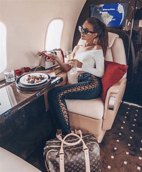 A rare moment with luxury and wealthy lifestyle of women | Luxury ...