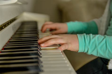 How Playing an Instrument Benefits Your Brain