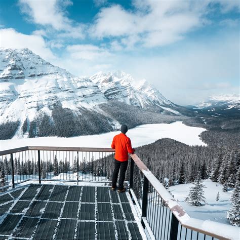 The Most Beautiful Drive in Canada: An Icefields Parkway Winter Road ...