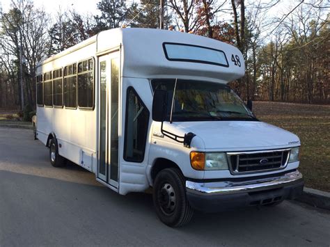 2007 Ford E-450 Super Duty | TPI