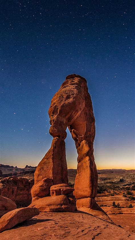 Delicate Arch, night, sky, utah, HD phone wallpaper | Peakpx