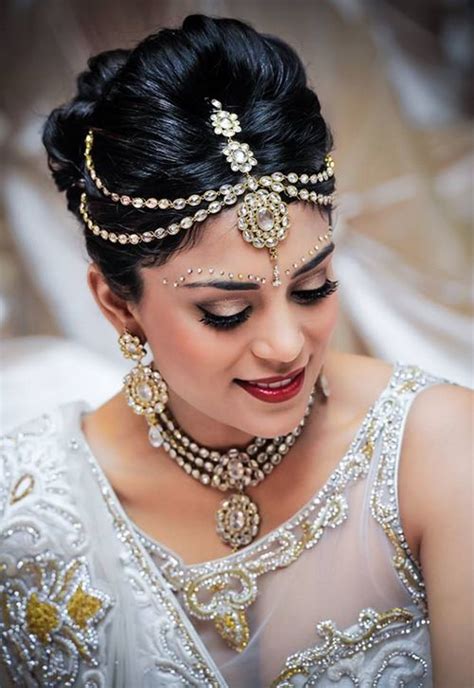 20 Gorgeous Indian Wedding Hairstyle Ideas