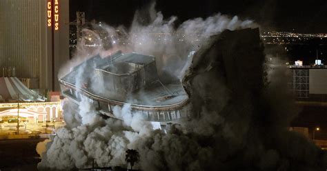 Watch: Implosion of last tower of famed Riviera Hotel and Casino in ...