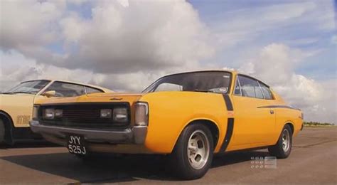 IMCDb.org: 1971 Chrysler Valiant Charger R/T [VH] in "Top Gear Australia, 2008-2012"