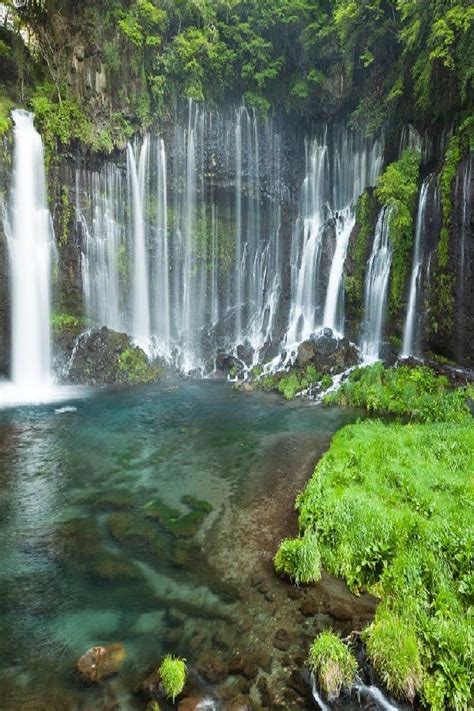 The Breathtaking Natural Shiraito Falls of Japan (VIDEO) | National parks, Waterfall, Japan