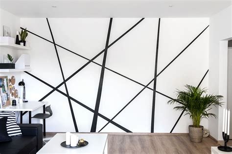 Black And White Wall Decor: 10 Designs For A Bold And Modern Look