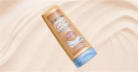 Jergens Natural Glow Reviews: Does It Really Work? | ClothedUp