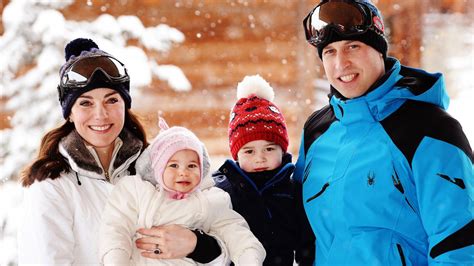 Prince Williams and Kate Middleton Share Royal Family Christmas Card ...