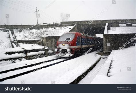 Srinagarjammukashmirindia 20190112 Train Leaving Qazigund Railway Stock Photo 1281882292 ...