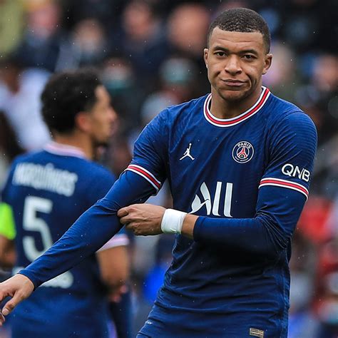 Kylian Mbappé PSG - Goldversuspaper Blog