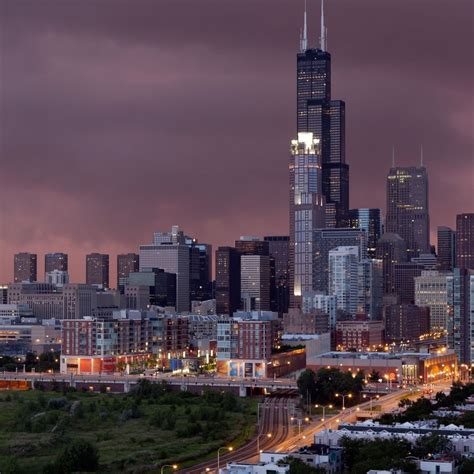 Chicago At Night iPad Wallpapers Free Download